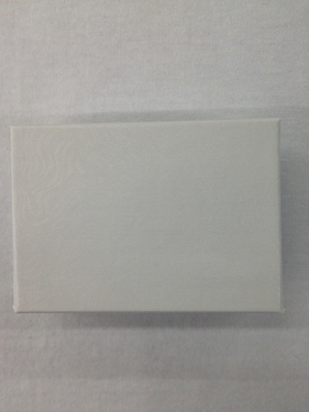 Photo of WHITE COTTON FILLED BOX 915